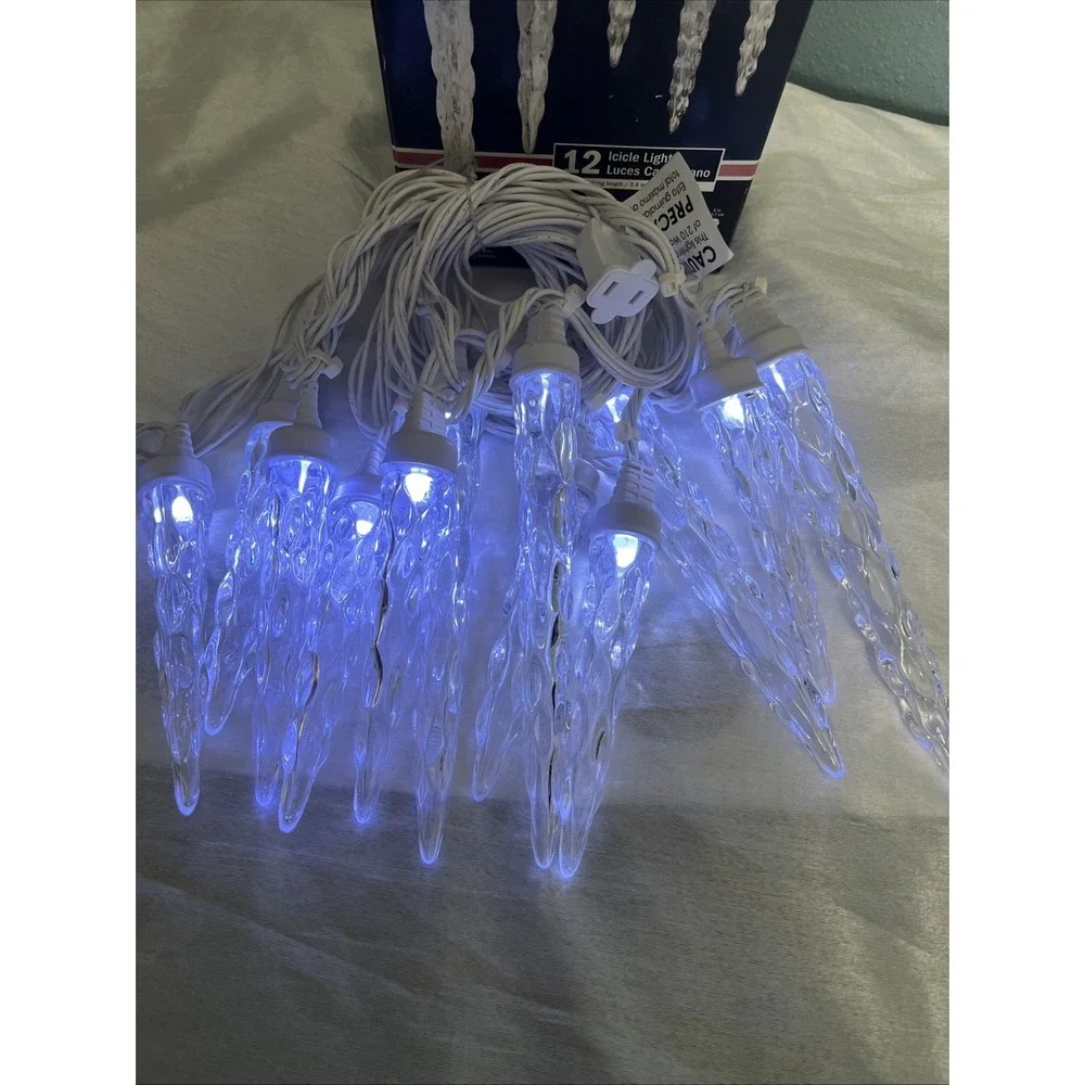 Gemmy LED SynchroLights 12-Count LED‎ Icicle Lights Brilliant White 2013